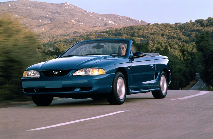  Ford Mustang Convertible 1996 года  (фото 4 из 4)